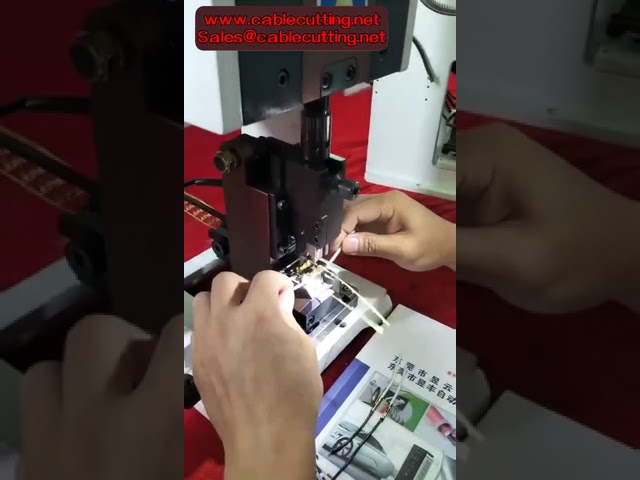 Touch screen YHT2 Peeling Stripping Cutting Machine 3 13mm double Round Computer Automatic Wire Stri